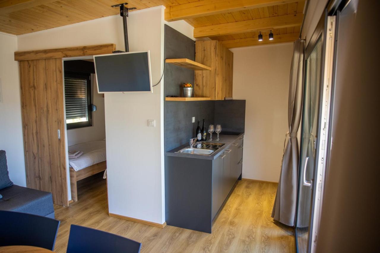 Hotel Wine Camp Hazic à Sveti Martin Na Muri Extérieur photo